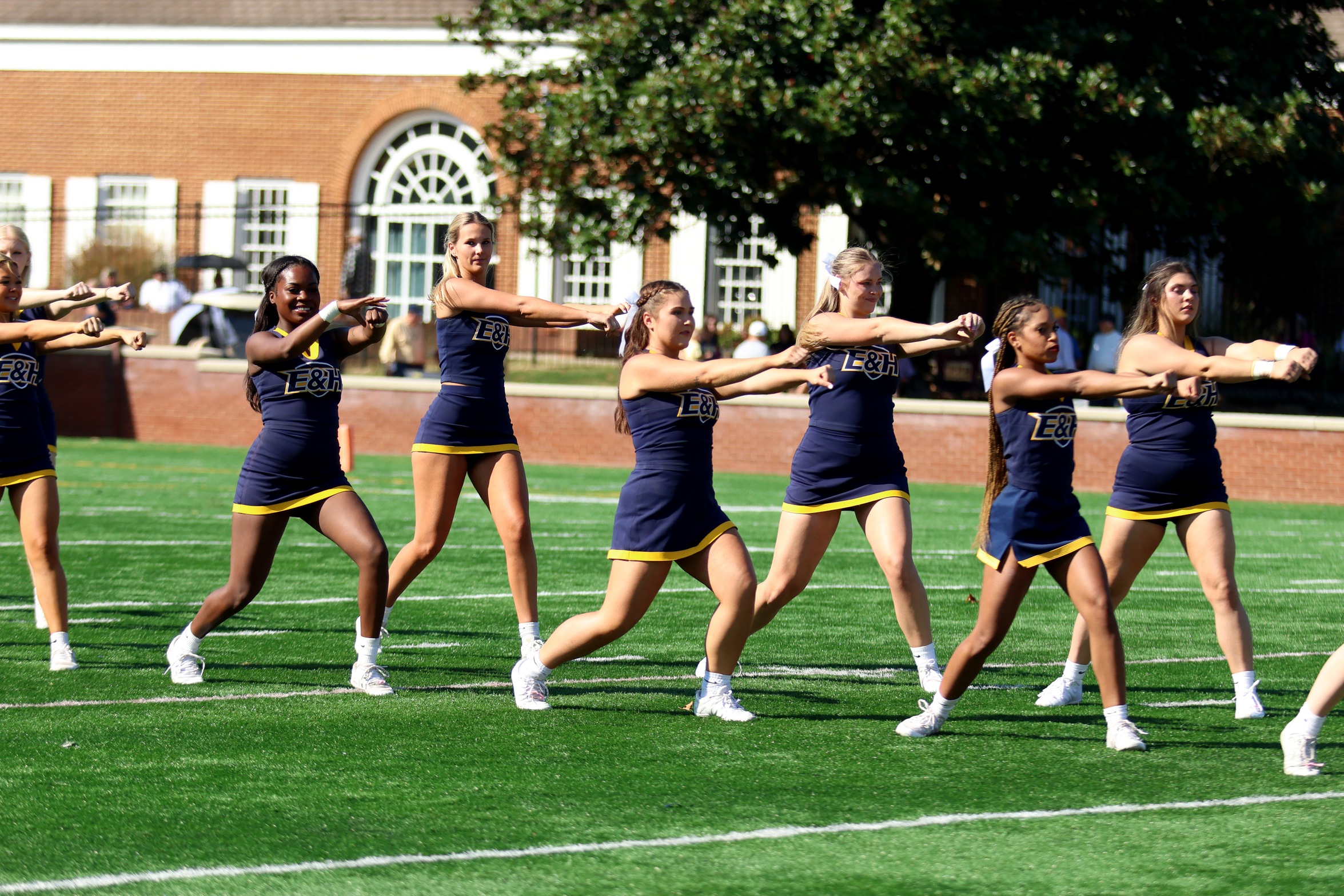 Emory & Henry Cheerleading Competes At UCA National Championship